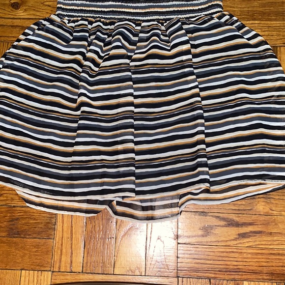 NWT old navy skirt size: M - Picture 3 of 8